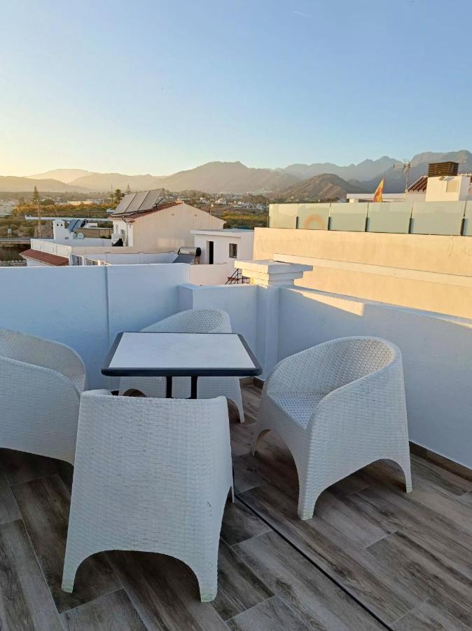 Hostal La Ermita Nerja Ngoại thất bức ảnh