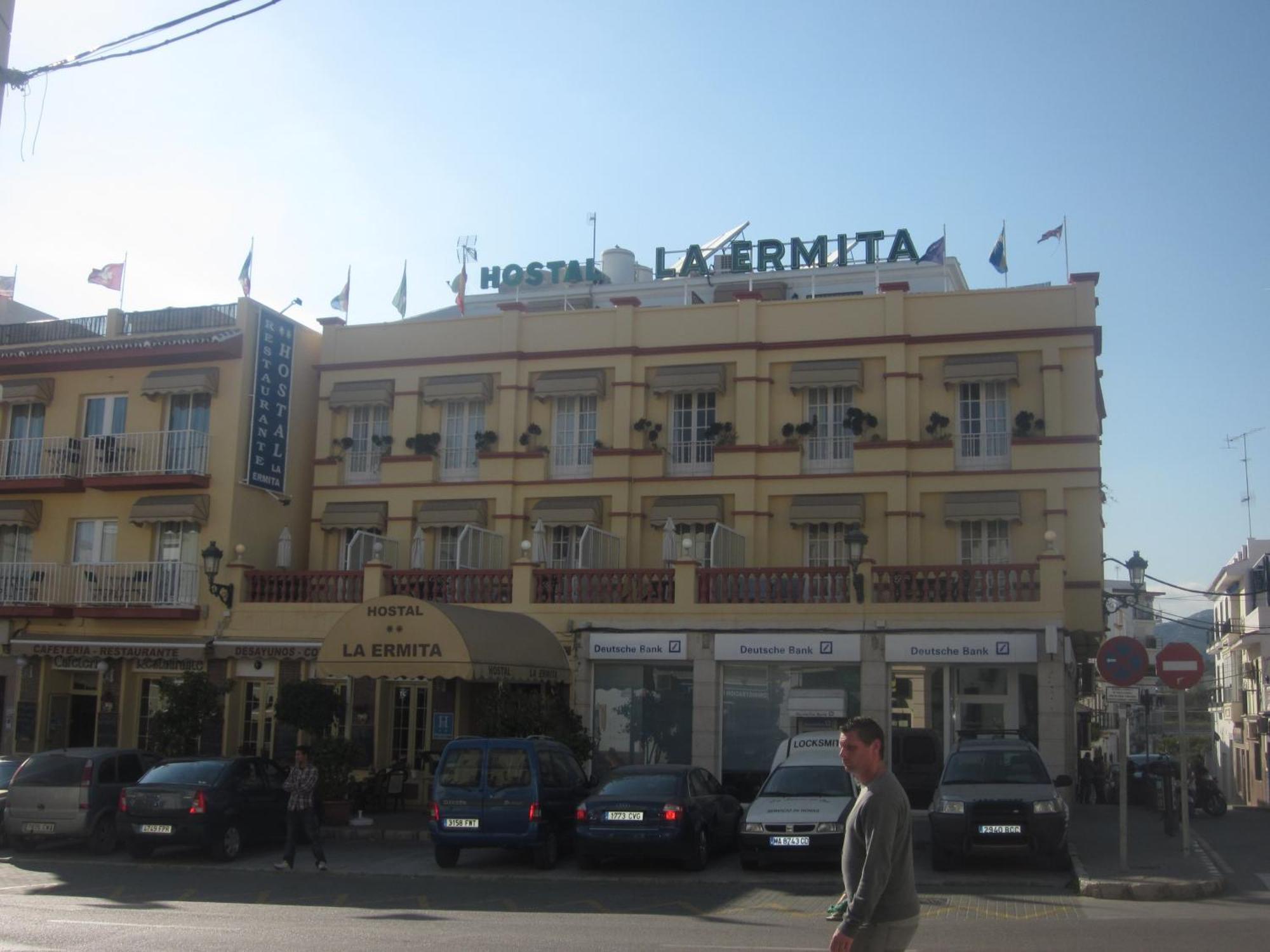 Hostal La Ermita Hotel Nerja Ngoại thất bức ảnh