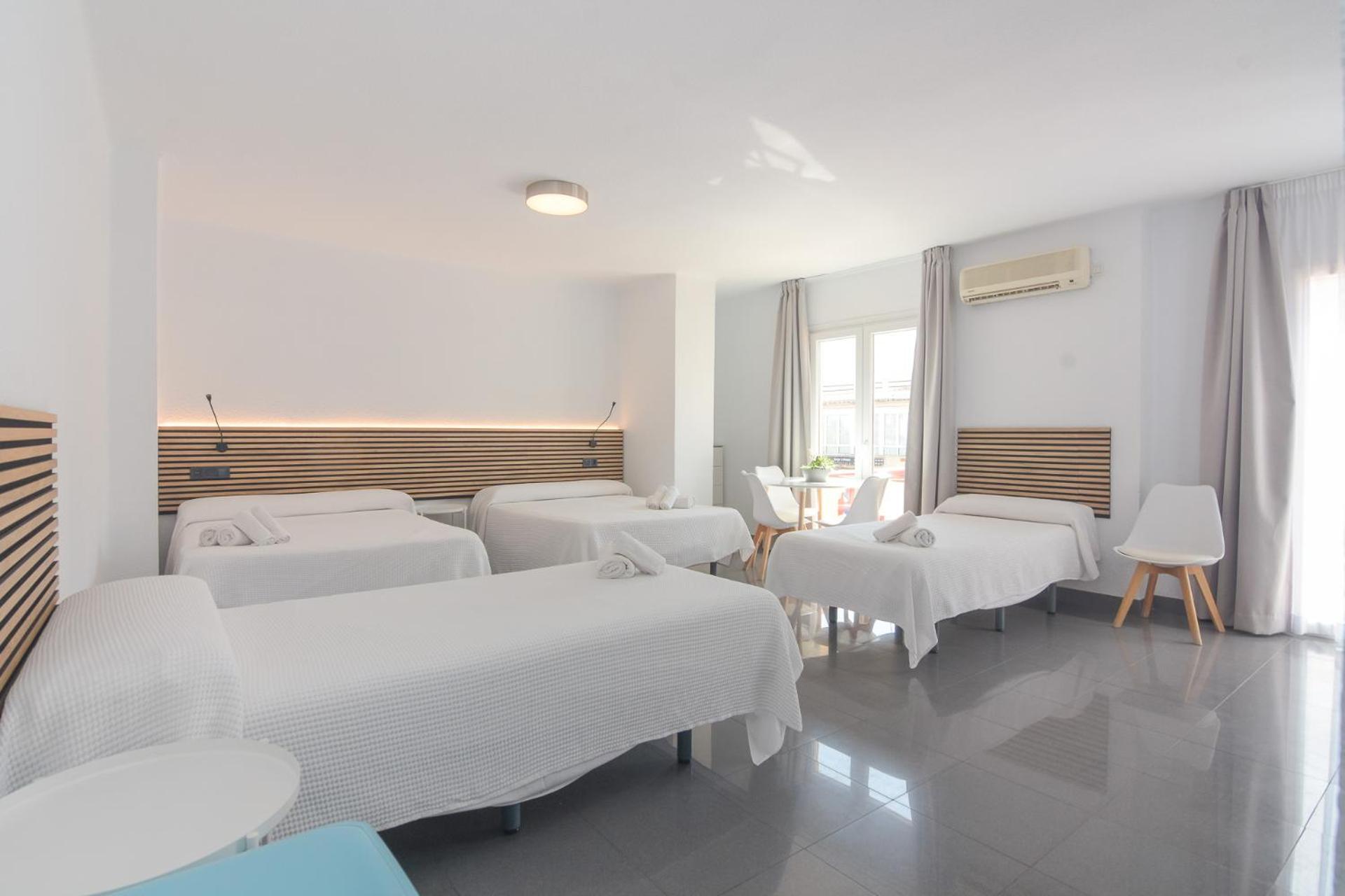 Hostal La Ermita Nerja Ngoại thất bức ảnh